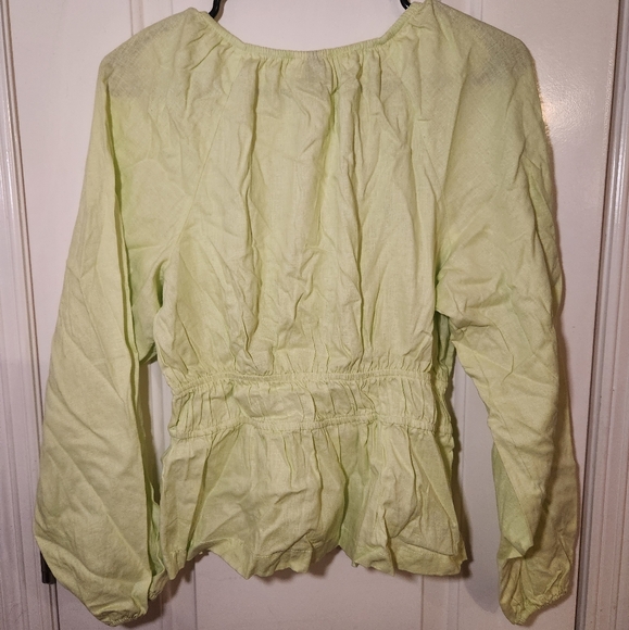 NWT Universal Thread Puff Long-Sleeve Tie-Front Blouse - Picture 3 of 3